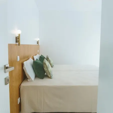 Marisol Mar נאזרה