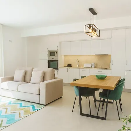 Marisol Mar נאזרה